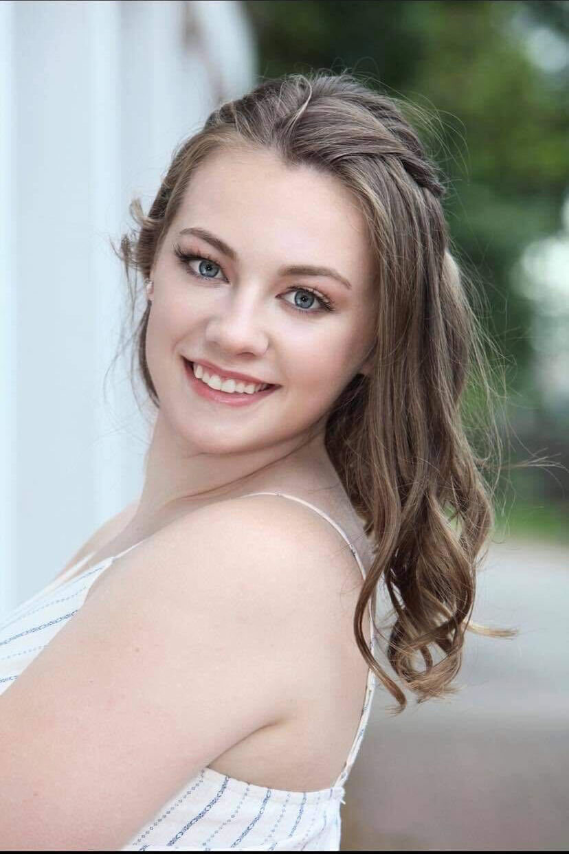 Shelby Rose